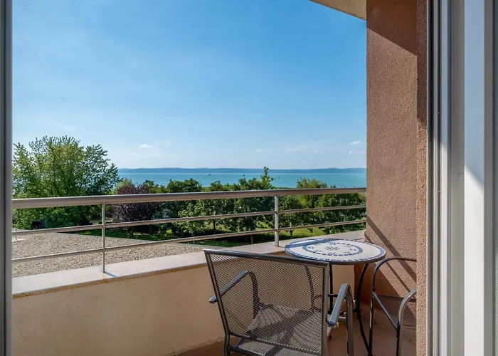 Myflat Club 218 Gold Ii Wellness Siofok